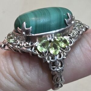 925 STERLING GENIUNE GREEN MALICHITE & PERIDOT STATEMENT RING SZ 7  11.68 Gr